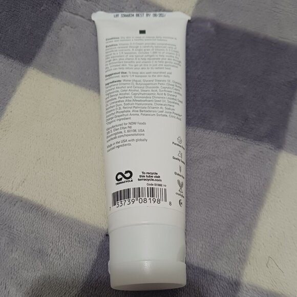 NOW Foods vitamin D-3 cream - Picture 2 of 2